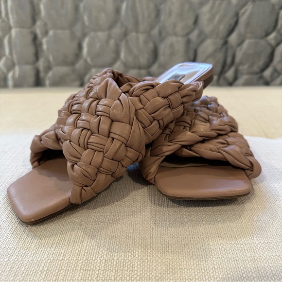 Steve Madden Mariana Sandals - Picture 4 of 9